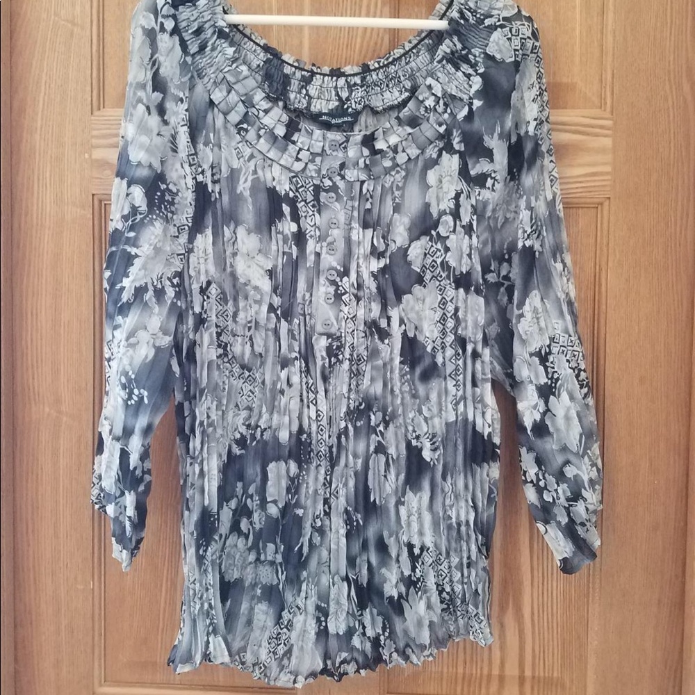 Women’s Blouse